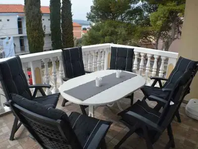 Ferienwohnung für 6 Personen (55 m²) in Sveti Filip i Jakov 2/10