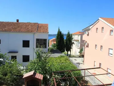 Ferienwohnung für 3 Personen (35 m²) in Sveti Filip i Jakov 1/10