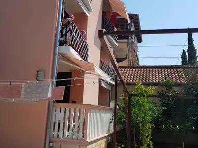 Ferienwohnung für 3 Personen (35 m²) in Sveti Filip i Jakov 9/10