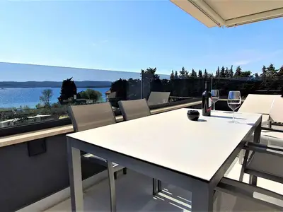 Ferienwohnung für 6 Personen (55 m²) in Sveti Filip i Jakov 2/10