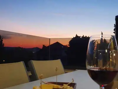 Ferienwohnung für 6 Personen (55 m²) in Sveti Filip i Jakov 4/10