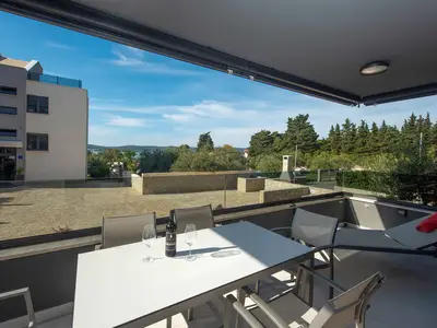 Ferienwohnung für 6 Personen (55 m²) in Sveti Filip i Jakov 2/10