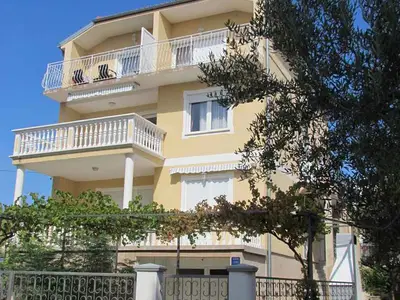 Ferienwohnung für 4 Personen (50 m²) in Sveti Filip i Jakov 1/10