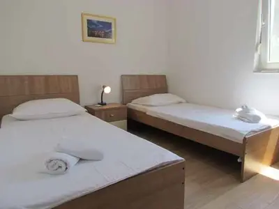 Ferienwohnung für 6 Personen (75 m²) in Sveti Filip i Jakov 4/10
