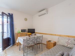 21227959-Ferienwohnung-3-Sveti Ivan-300x225-1