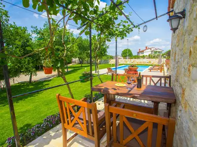 Ferienwohnung für 4 Personen (48 m²) in Sveti Lovreč Pazenatički 10/10