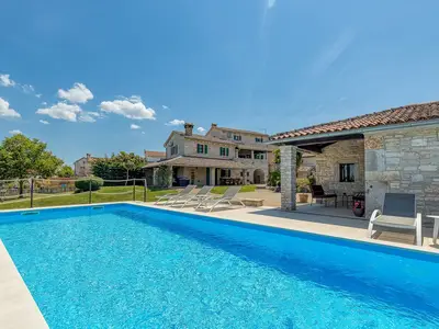 Ferienwohnung für 2 Personen (50 m²) in Sveti Lovreč Pazenatički 10/10