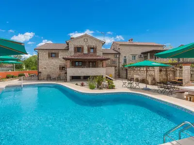 Ferienwohnung für 2 Personen (27 m²) in Sveti Lovreč Pazenatički 5/10