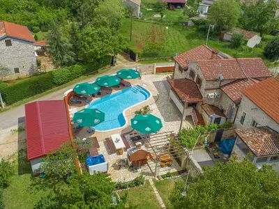 Ferienwohnung für 2 Personen (27 m²) in Sveti Lovreč Pazenatički 8/10