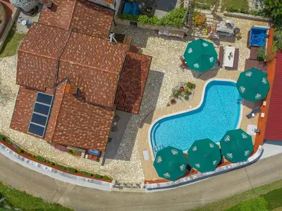 Ferienwohnung für 2 Personen (27 m²) in Sveti Lovreč Pazenatički 10/10