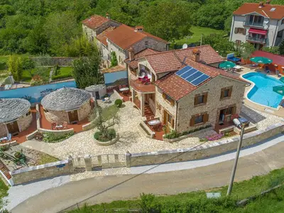 Ferienwohnung für 2 Personen (27 m²) in Sveti Lovreč Pazenatički 3/10