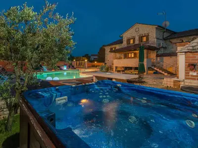 Ferienwohnung für 4 Personen (45 m²) in Sveti Lovreč Pazenatički 9/10