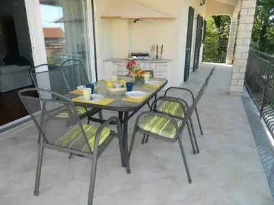 Ferienwohnung für 5 Personen (120 m²) in Sveti Lovreč 1/10