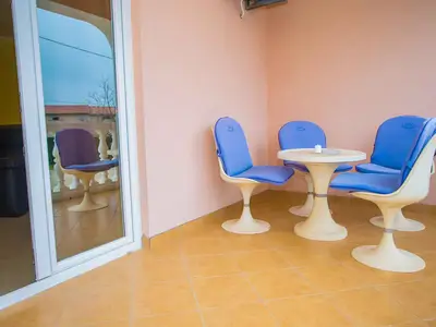 Ferienwohnung für 4 Personen (54 m²) in Sveti Lovreč 3/10