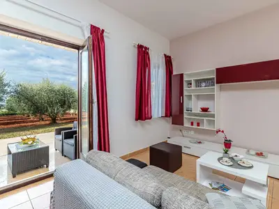 Ferienwohnung für 5 Personen (100 m²) in Sveti Lovreč Pazenatički 1/10