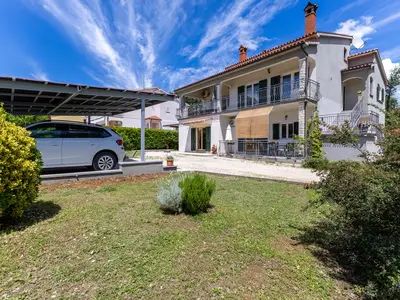 Ferienwohnung für 5 Personen (120 m²) in Sveti Lovreč 1/10