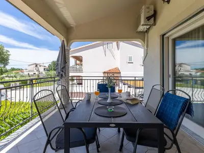 Ferienwohnung für 5 Personen (120 m²) in Sveti Lovreč 9/10