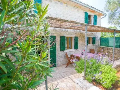 Ferienwohnung für 5 Personen (90 m²) in Sveti Lovreč Pazenatički 5/10