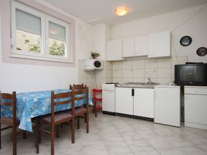 19129642-Ferienwohnung-5-Sveti Petar-300x225-1