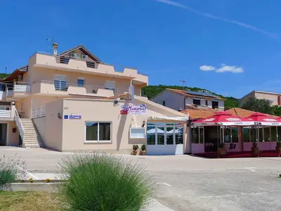 Ferienwohnung für 5 Personen (70 m²) in Sveti Petar na Moru 2/10