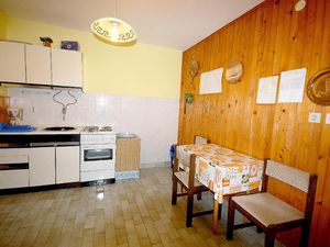 23548242-Ferienwohnung-2-Sveti Vid-Miholjice-300x225-3