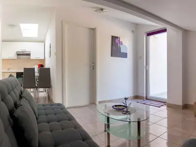 Ferienwohnung für 3 Personen (40 m²) in Sveti Vid-Miholjice 8/10