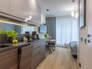 23362469-Ferienwohnung-2-Swinemünde-300x225-1