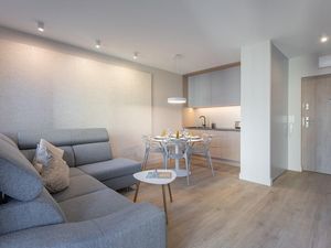 22945753-Ferienwohnung-4-Swinemünde-300x225-4