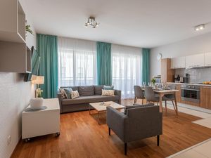 22946339-Ferienwohnung-4-Swinemünde-300x225-2