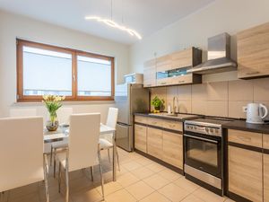 23367567-Ferienwohnung-5-Swinemünde-300x225-3