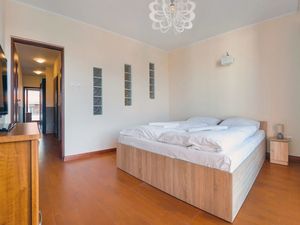 23936843-Ferienwohnung-6-Swinemünde-300x225-3