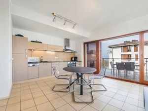 23937015-Ferienwohnung-6-Swinemünde-300x225-3