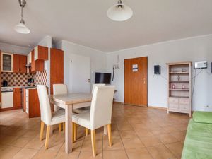 23936810-Ferienwohnung-4-Swinemünde-300x225-5