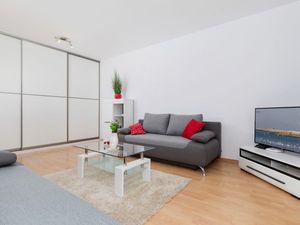 21877613-Ferienwohnung-4-Swinemünde-300x225-2