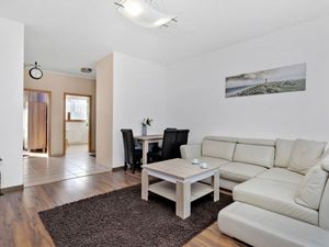 22491123-Ferienwohnung-4-Swinemünde-300x225-5