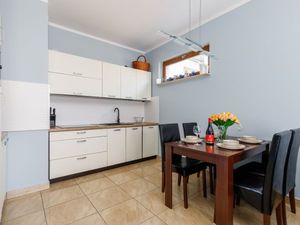 23660400-Ferienwohnung-6-Swinemünde-300x225-5