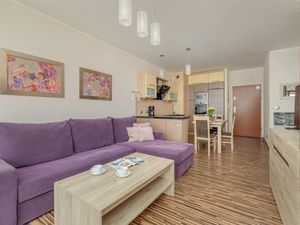 23980386-Ferienwohnung-4-Swinemünde-300x225-5