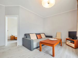 23936808-Ferienwohnung-4-Swinemünde-300x225-2