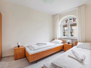 23936808-Ferienwohnung-4-Swinemünde-300x225-5