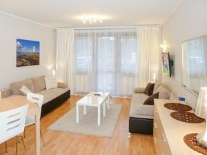 23967424-Ferienwohnung-4-Swinemünde-300x225-2