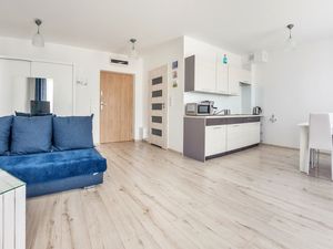 24034155-Ferienwohnung-4-Swinemünde-300x225-5