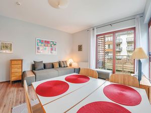 24034169-Ferienwohnung-4-Swinemünde-300x225-1