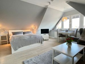 23679667-Ferienwohnung-2-Sylt-Ost-300x225-1