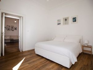 23049219-Ferienwohnung-4-Syrakus-300x225-3