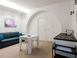 23691712-Ferienwohnung-4-Syrakus-300x225-3