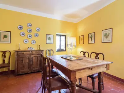 DiningRoom