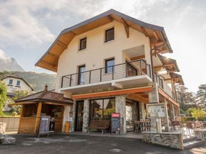 21638961-Ferienwohnung-6-Talloires-Montmin-300x225-1