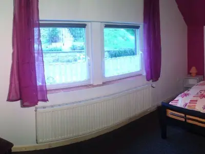 Schlafzimmer 2