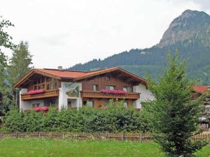 19114524-Ferienwohnung-4-Tannheim-300x225-4