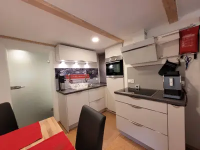 Küche mit Essbereich